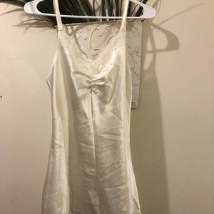 Jones New York Silky Sleepwear